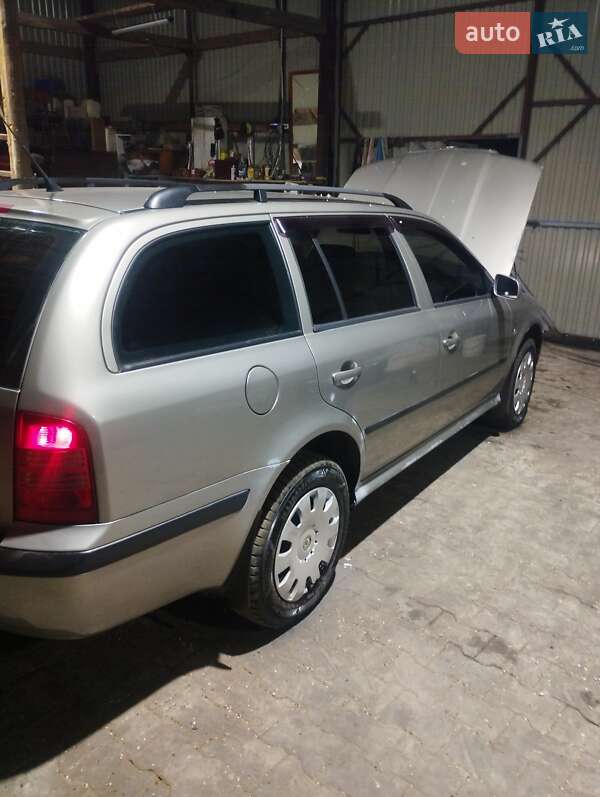 Универсал Skoda Octavia 2008 в Хмельницком