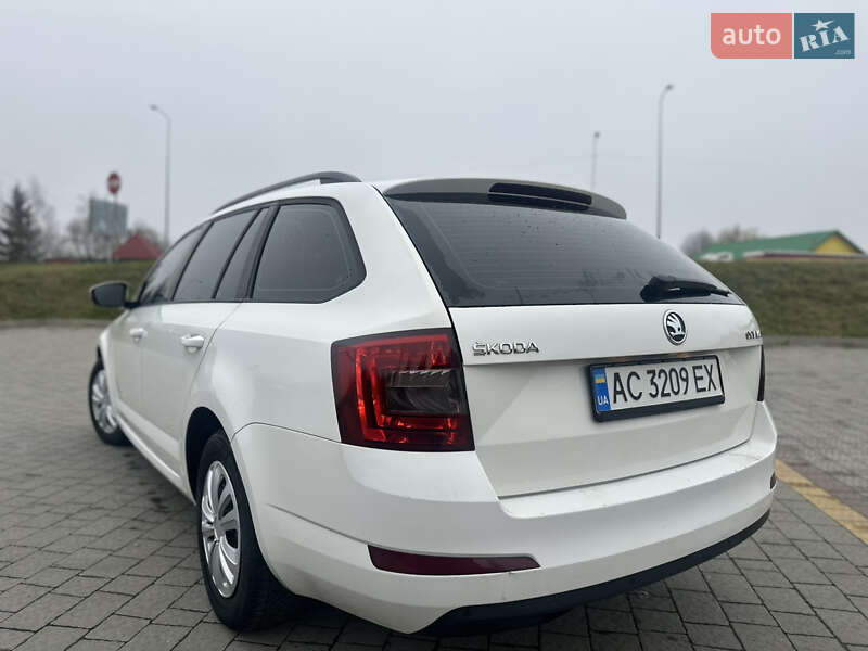 Универсал Skoda Octavia 2014 в Львове