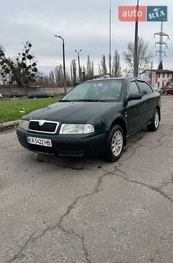 Ліфтбек Skoda Octavia 2004 в Києві