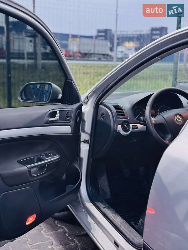 Ліфтбек Skoda Octavia 2007 в Києві