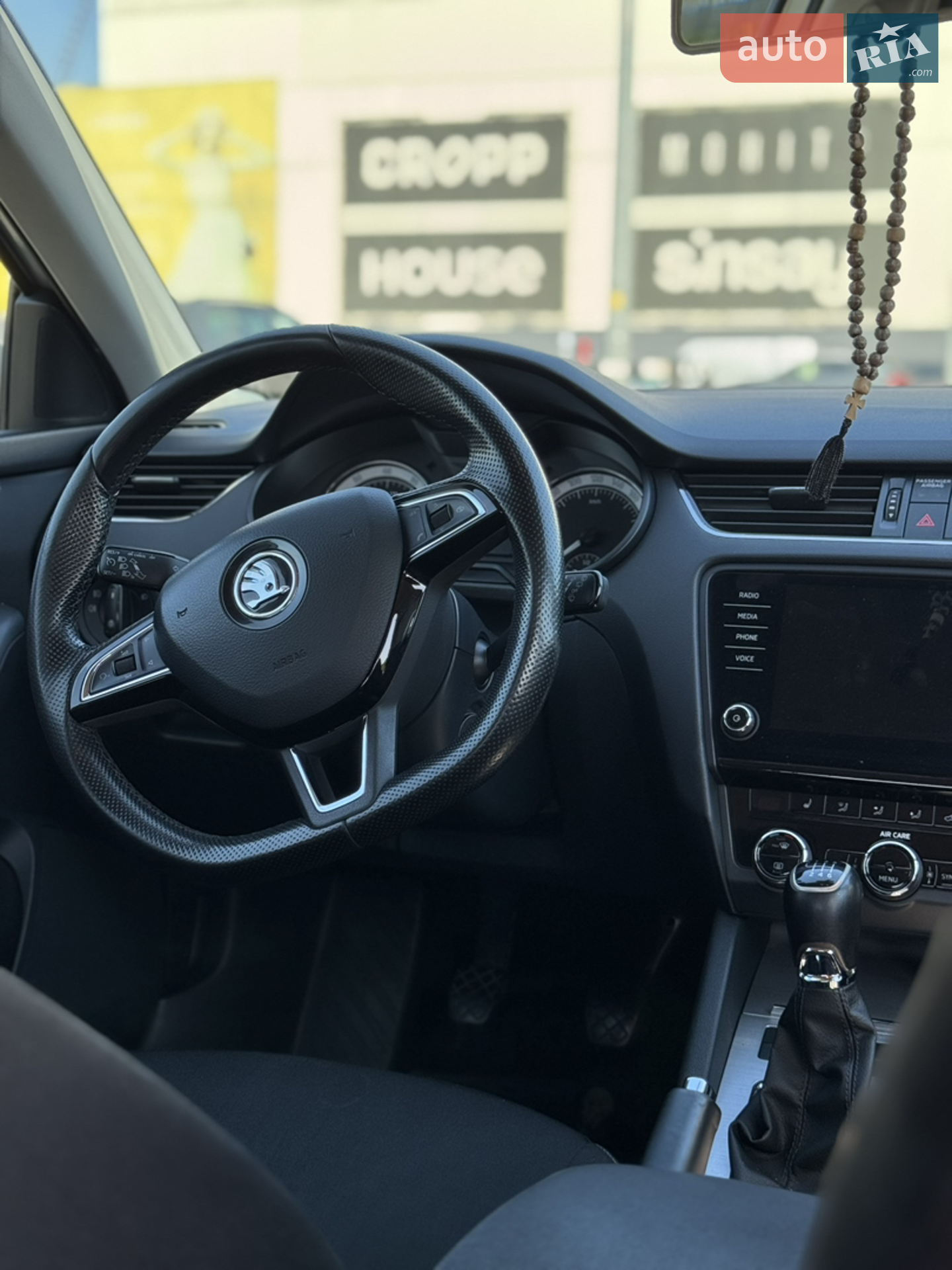 2017 Skoda Octavia - мініатюра 13