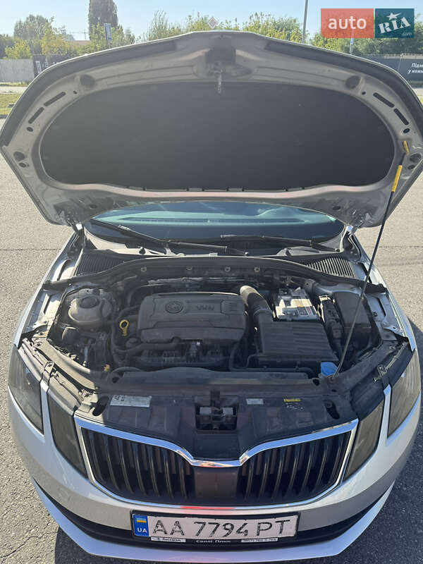 Лифтбек Skoda Octavia 2017 в Киеве