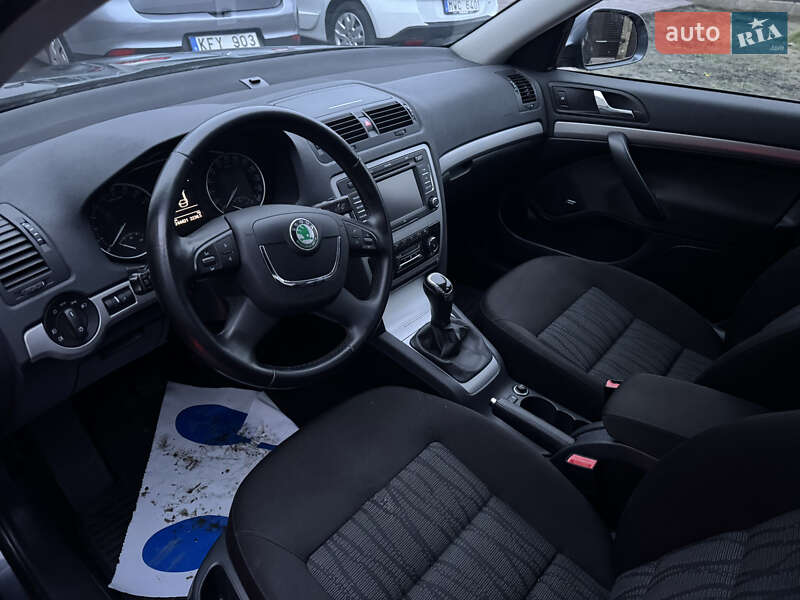 Ліфтбек Skoda Octavia 2012 в Радивиліві