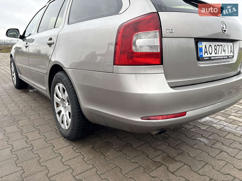 Універсал Skoda Octavia 2010 в Тячеві фото 10 Універсал Skoda Octavia 2010 в Тячеві