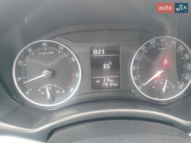 Универсал Skoda Octavia 2009 в Ровно фото 3 Универсал Skoda Octavia 2009 в Ровно