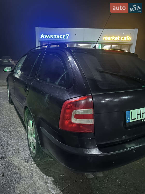 Универсал Skoda Octavia 2005 в Сатанове
