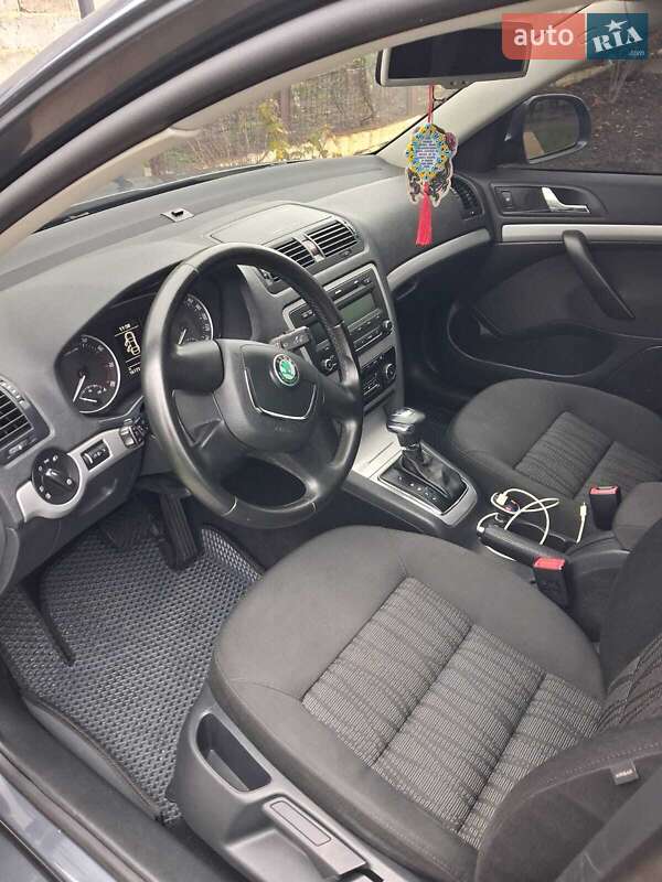 Лифтбек Skoda Octavia 2009 в Кривом Роге
