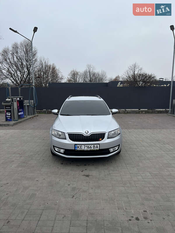Универсал Skoda Octavia 2014 в Днепре фото Универсал Skoda Octavia 2014 в Днепре