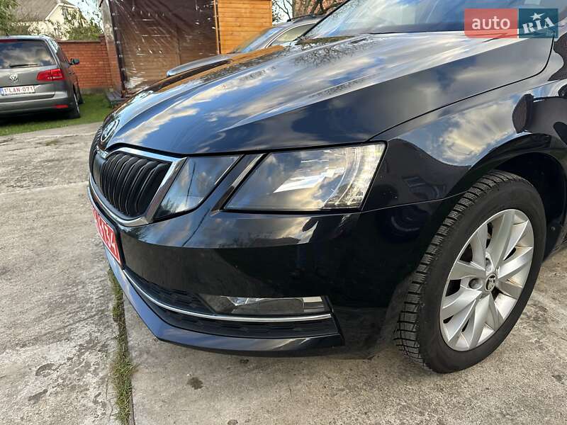Универсал Skoda Octavia 2017 в Ивано-Франковске