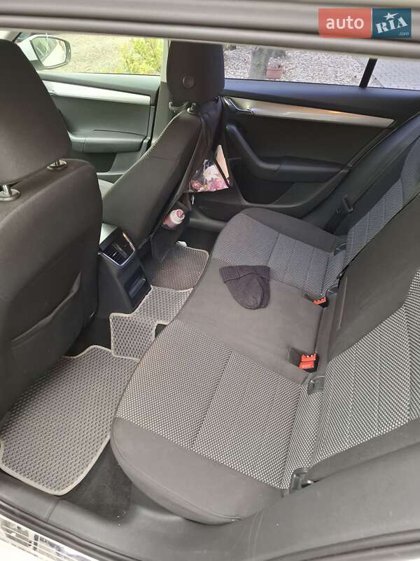 Универсал Skoda Octavia 2014 в Сваляве