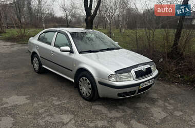 Лифтбек Skoda Octavia 2005 в Запорожье
