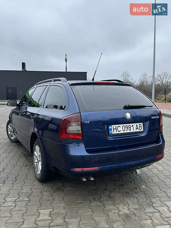 Универсал Skoda Octavia 2009 в Стрые