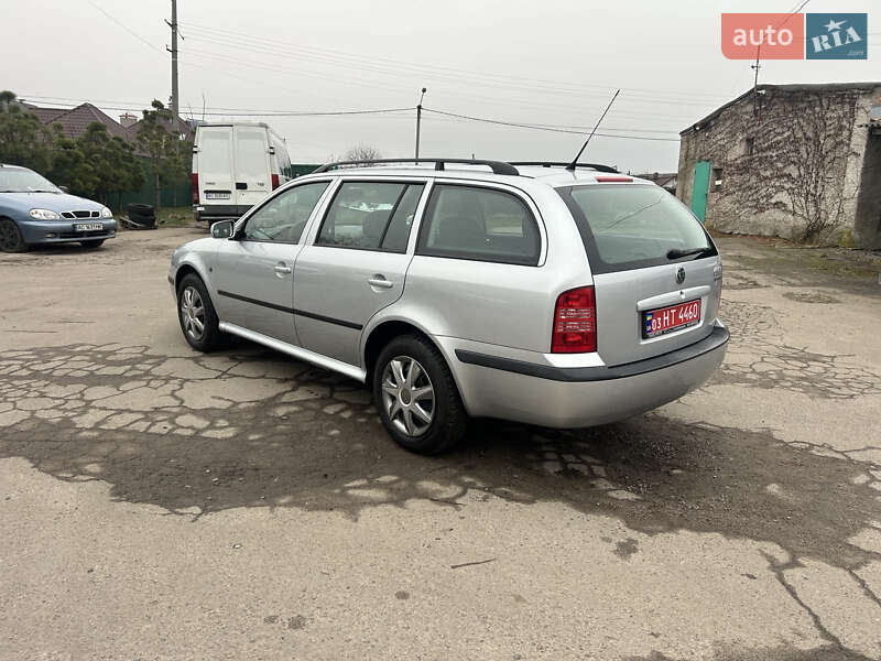 Універсал Skoda Octavia 2008 в Нововолинську