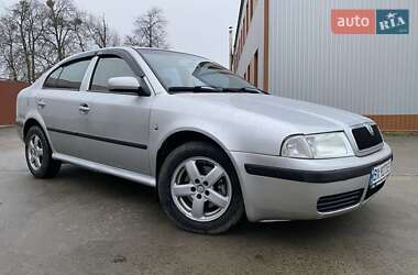 Лифтбек Skoda Octavia 2003 в Ярмолинцах