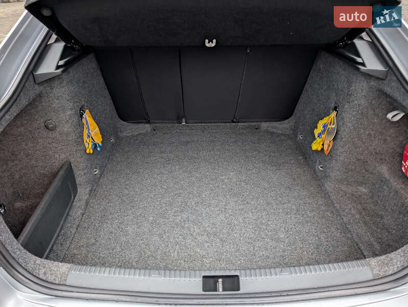 Лифтбек Skoda Octavia 2015 в Мукачево