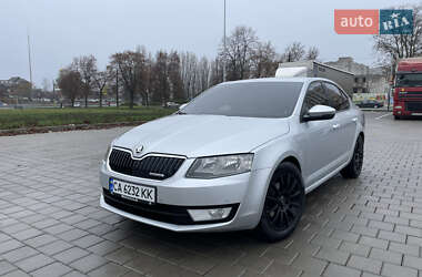 Лифтбек Skoda Octavia 2014 в Черкассах