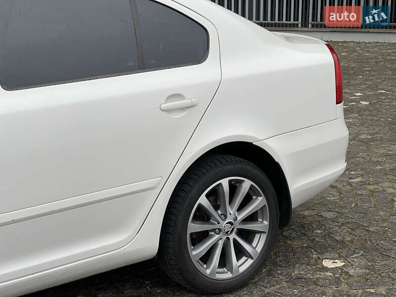 Лифтбек Skoda Octavia 2012 в Днепре