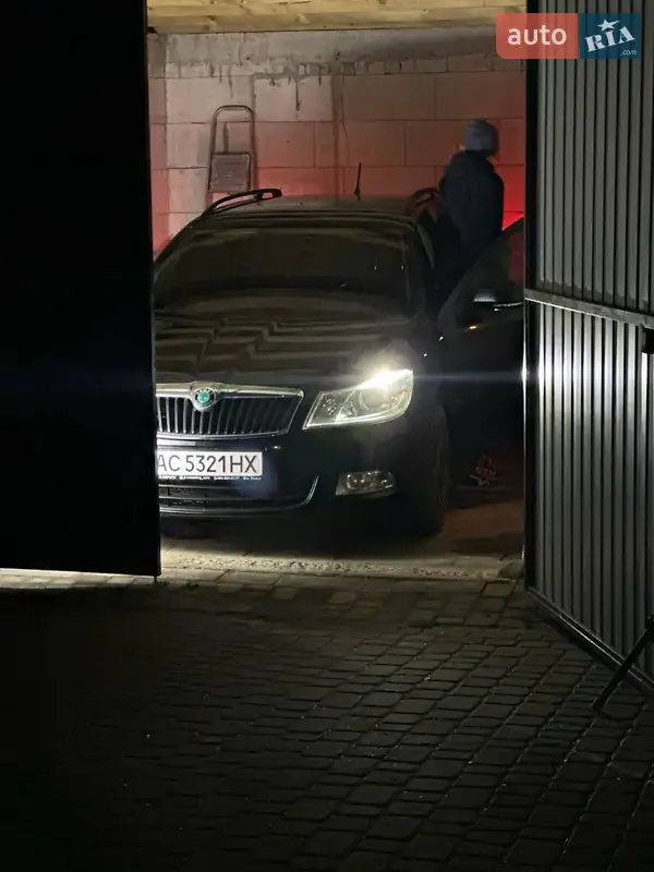 Skoda Octavia 2011 VIN TMBKK61Z8B2152442 фото оголошення 15 з 78