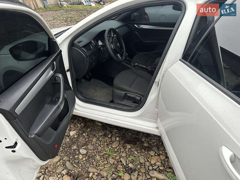 Лифтбек Skoda Octavia 2017 в Тячеве