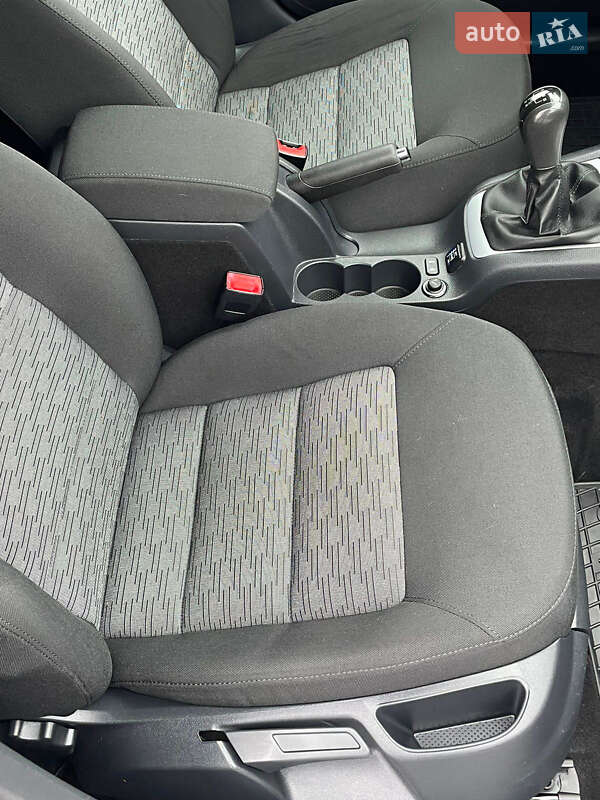 Универсал Skoda Octavia 2010 в Виннице