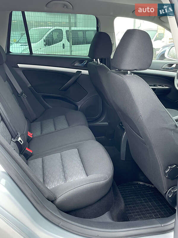 Универсал Skoda Octavia 2010 в Виннице