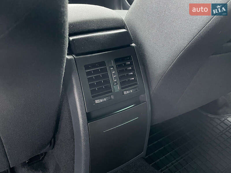 Универсал Skoda Octavia 2010 в Виннице