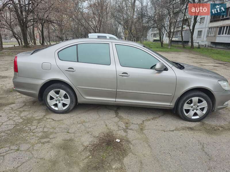 Лифтбек Skoda Octavia 2012 в Запорожье фото 3 Лифтбек Skoda Octavia 2012 в Запорожье
