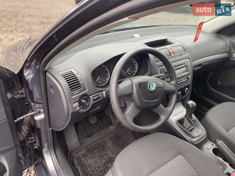 Універсал Skoda Octavia 2012 в Новоархангельську фото 15 Універсал Skoda Octavia 2012 в Новоархангельську