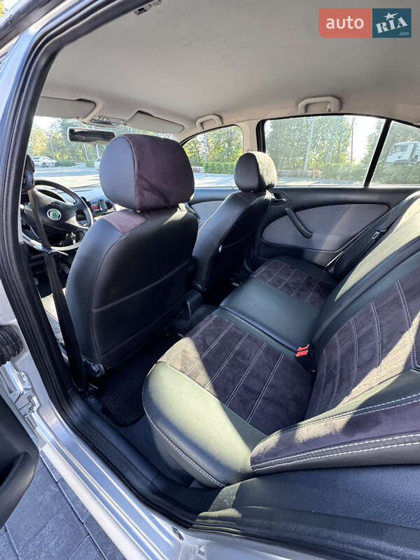 Лифтбек Skoda Octavia 2003 в Виннице фото 11 Лифтбек Skoda Octavia 2003 в Виннице