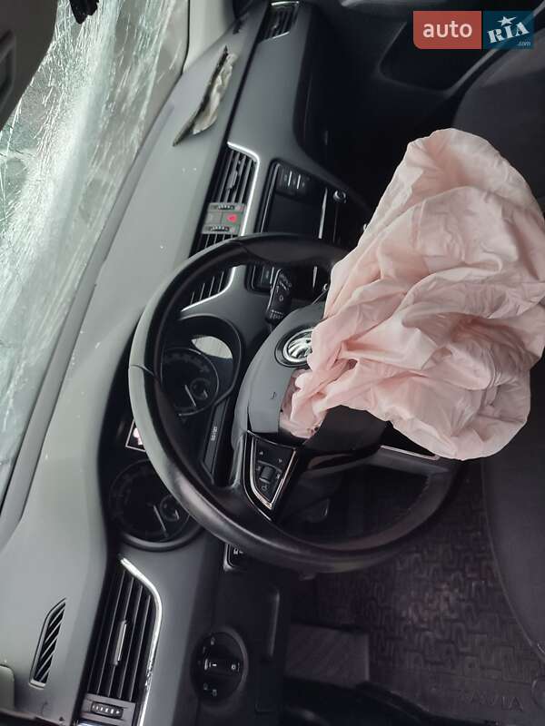 Лифтбек Skoda Octavia 2017 в Днепре