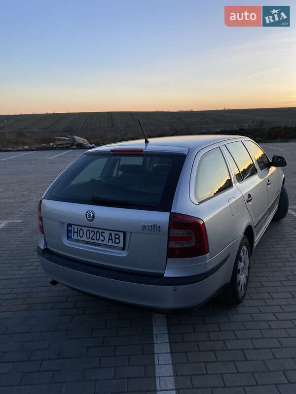Універсал Skoda Octavia 2011 в Тернополі