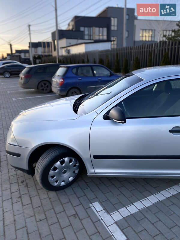 Універсал Skoda Octavia 2011 в Тернополі