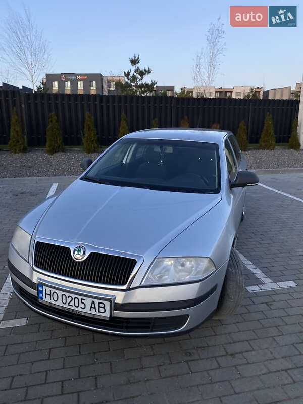 Універсал Skoda Octavia 2011 в Тернополі