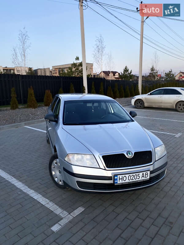 Універсал Skoda Octavia 2011 в Тернополі