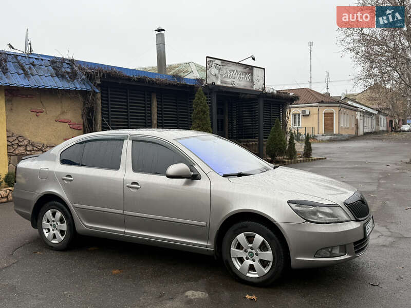 Лифтбек Skoda Octavia 2012 в Николаеве