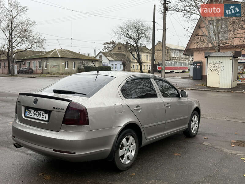 Лифтбек Skoda Octavia 2012 в Николаеве