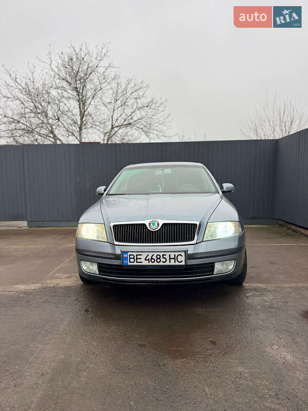 Лифтбек Skoda Octavia 2006 в Баштанке