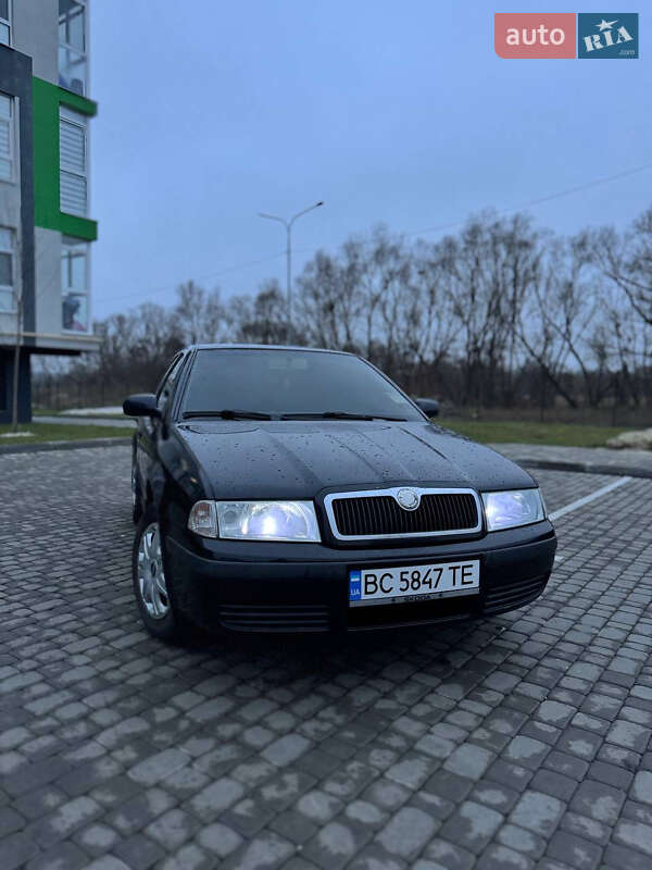 Лифтбек Skoda Octavia 2008 в Шептицькому