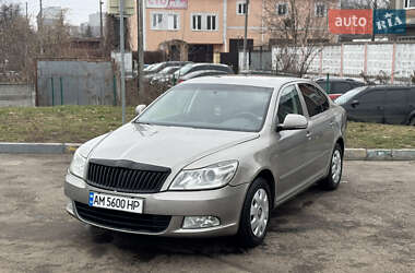 Лифтбек Skoda Octavia 2010 в Житомире