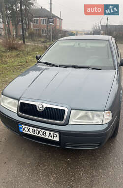 Лифтбек Skoda Octavia 2003 в Богодухове