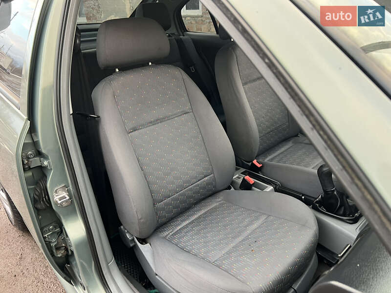 Ліфтбек Skoda Octavia 2003 в Дрогобичі фото 24 Ліфтбек Skoda Octavia 2003 в Дрогобичі