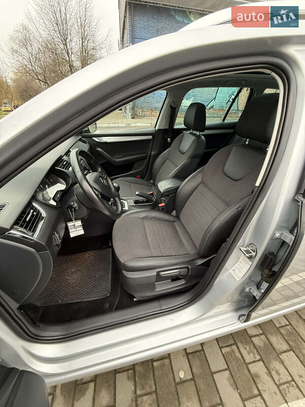 Универсал Skoda Octavia 2013 в Луцке
