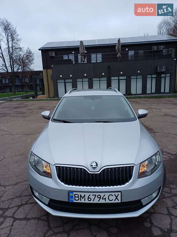 Универсал Skoda Octavia 2015 в Тростянце