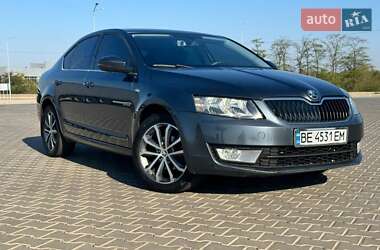 Лифтбек Skoda Octavia 2015 в Веселинове