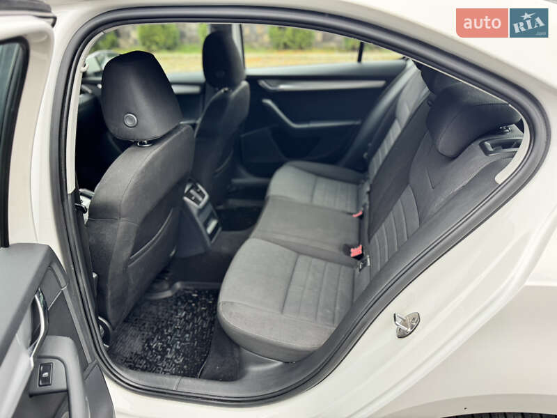 Лифтбек Skoda Octavia 2014 в Мукачево