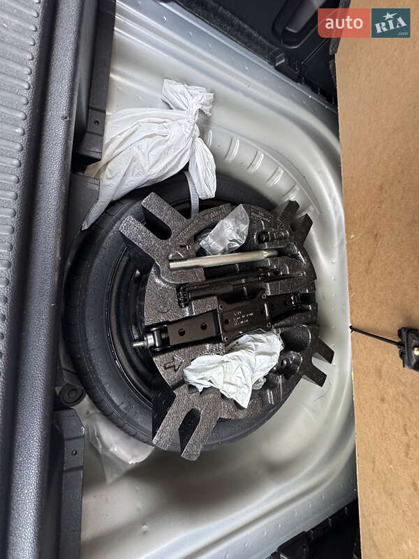 Универсал Skoda Octavia 2019 в Стрые