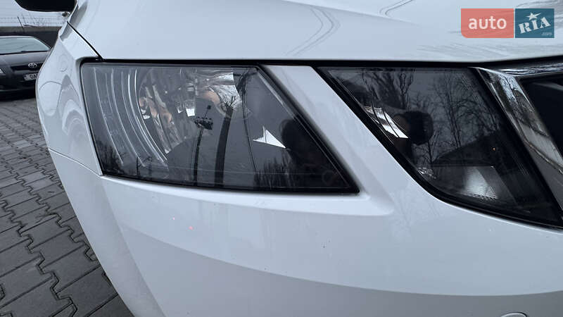 Универсал Skoda Octavia 2019 в Киеве