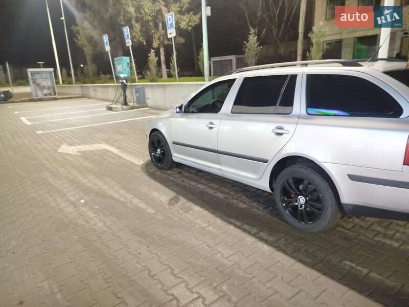 Универсал Skoda Octavia 2005 в Ивано-Франковске