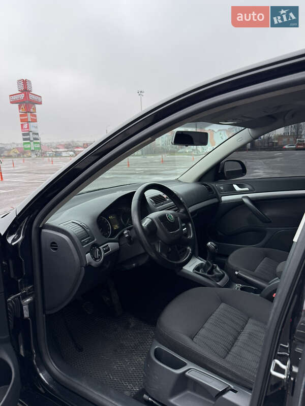Універсал Skoda Octavia 2010 в Рівному