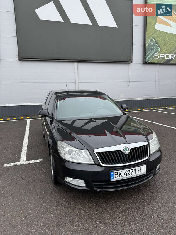 Універсал Skoda Octavia 2010 в Рівному